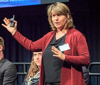 Fred Hutch's Dr. Ruth Etzioni speaks during a panel discussion at the Northwest Metastatic Breast Cancer Conference in September 2017.