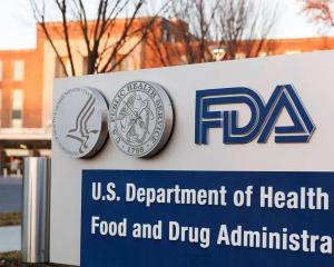 Photo FDA sign outside FDA building